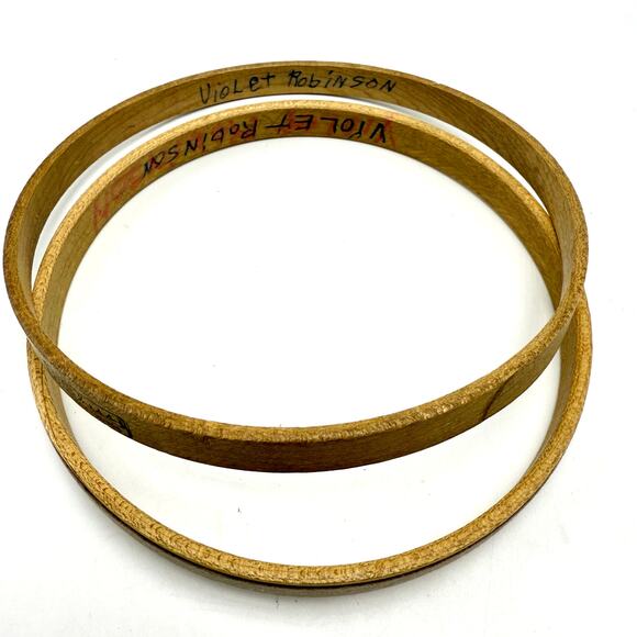 Vintage Duchess Embroidery Hoop Felt Cushion Lined Wooden 5 Inch Round Circle - Picture 3 of 5